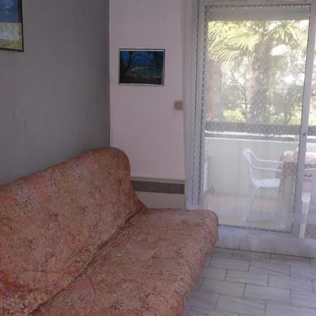 Vittoria Immobilier 6 -reglement Sur Place - Cheques Acceptes