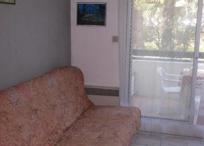 Vittoria Immobilier 6 -reglement Sur Place - Cheques Acceptes