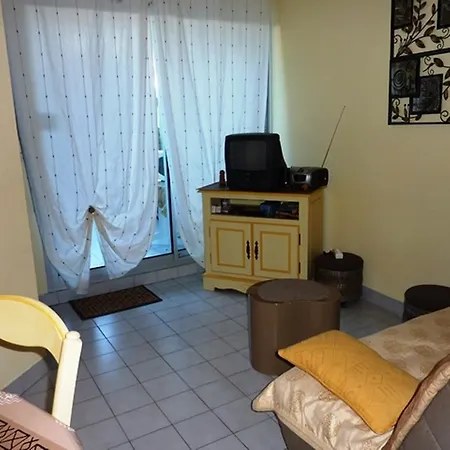 Vittoria Immobilier 6 -reglement Sur Place - Cheques Acceptes *